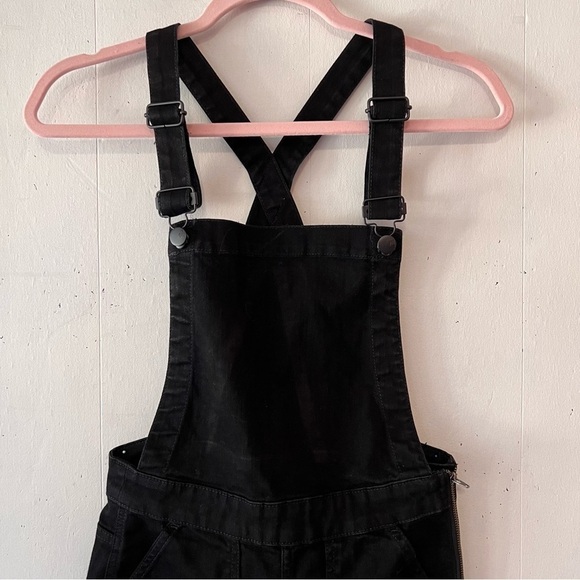 Madewell Black Skinny Overalls: Raw Hem Edition Size Small Style G8317 - Picture 4 of 14